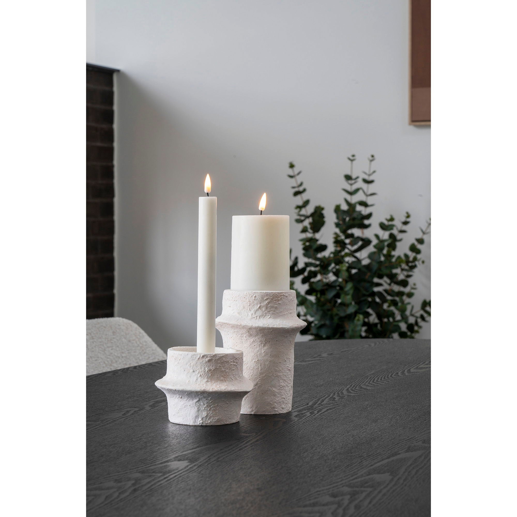 Kerzenhalter aus Zement, weiß, Set aus 2